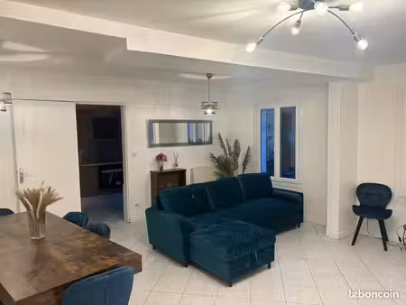très jolie maison entièrement meublé au centre ville de chateau thierry