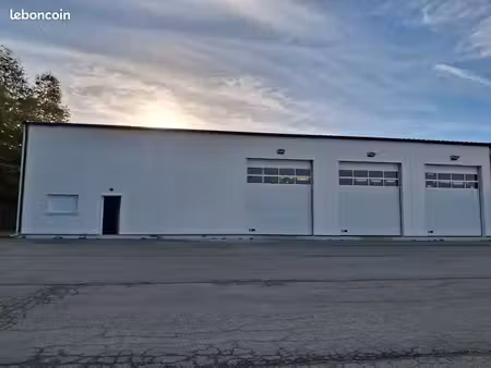 hangar à louer