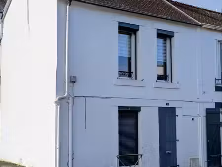 à louer – maison meublée sur les quais de l’odet à quimper