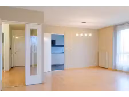location appartement 2 pièces 67.34 m² à blagnac (31700)  829 €