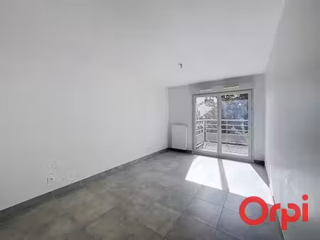 location appartement 3 pièces 54.86 m² à pierre-benite (69310)  895 €