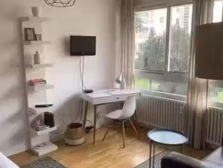 location meublée appartement 1 pièce 30 m² à lyon 6ème (69006)  1 115 €