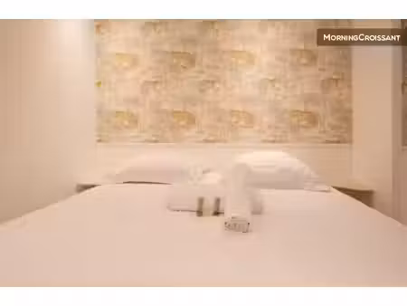 location meublée appartement 1 pièce 20 m² à versailles (78000)  1 108 €