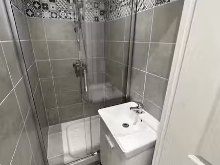 location appartement 2 pièces 39.2 m² à enghien-les-bains (95880)  1 026 €