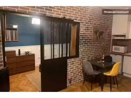 location meublée appartement 2 pièces 28 m² à fontainebleau (77300)  1 190 €