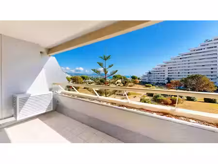 location meublée appartement 2 pièces 27.78 m² à villeneuve-loubet (06270)  1 100 €