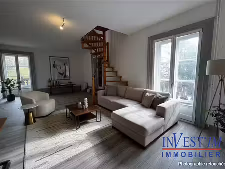 t3 60m² + terrasse 31m² + parking / les 7 chemins