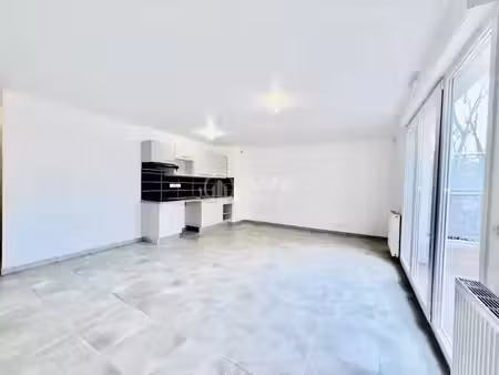 location appartement 4 pièces 91.3 m² à bezons (95870)  1 890 €