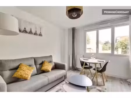 location meublée appartement 1 pièce 31 m² à bezons (95870)  1 850 €