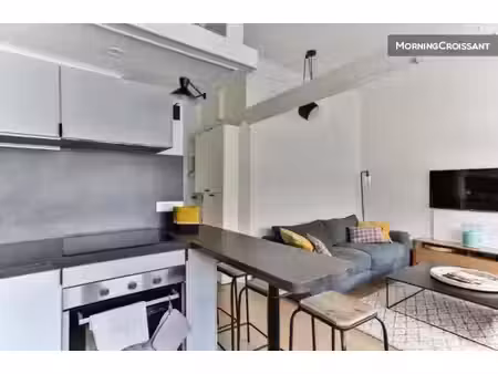 location meublée appartement 1 pièce 28 m² à paris 9ème (75009)  1 705 €