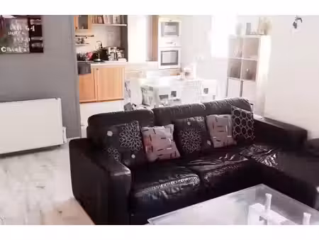 location meublée appartement 1 pièce 70 m² à saint-genis-laval (69230)  1 770 €