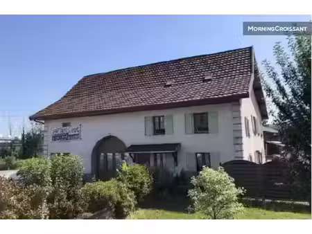 location meublée appartement 4 pièces 115 m² à trévenans (90400)  1 570 €