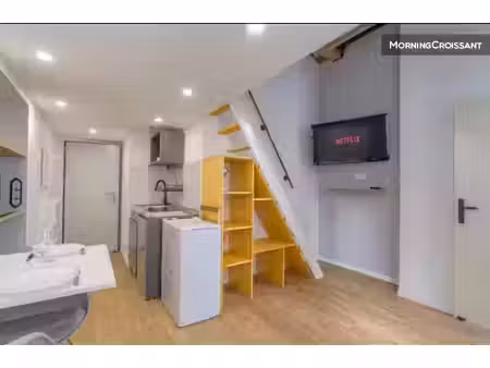 location meublée appartement 1 pièce 18 m² à oullins (69600)  1 500 €
