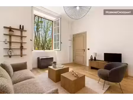 location meublée appartement 3 pièces 60 m² à aix-en-provence (13090)  2 550 €