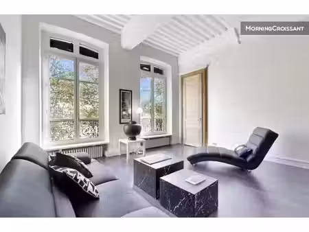 location meublée appartement 2 pièces 70 m² à lyon 1er (69001)  2 042 €