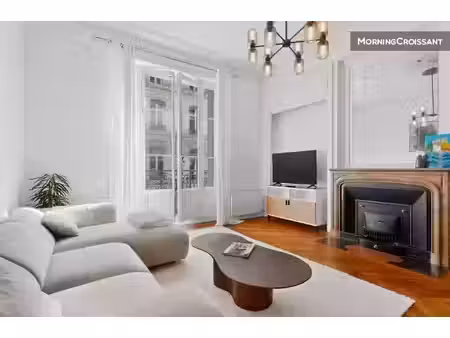 location meublée appartement 3 pièces 77 m² à lyon 6ème (69006)  2 700 €