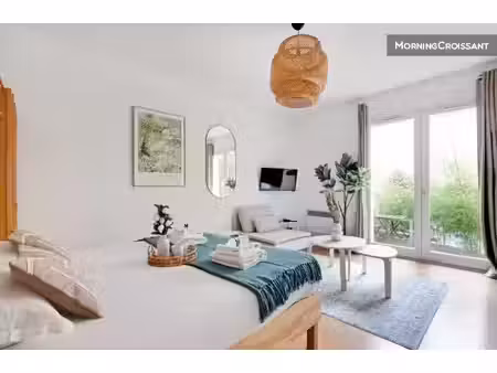 location meublée appartement 1 pièce 24 m² à paris 9ème (75009)  2 095 €