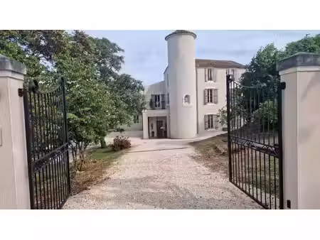 vente demeure d'exception à béziers (34500) : à vendre / 450m² béziers