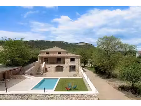 vente demeure d'exception piscine à uzès (30700) : à vendre piscine / 302m² uzès