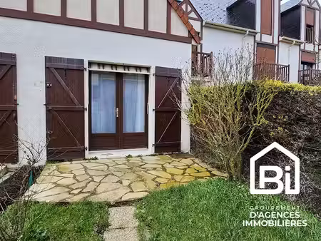 location meublée appartement 1 pièce 16.65 m² à courseulles-sur-mer (14470)  368 €