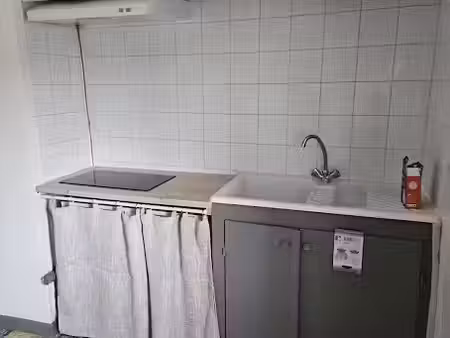 location appartement 2 pièces 31 m² à limoux (11300)  390 €