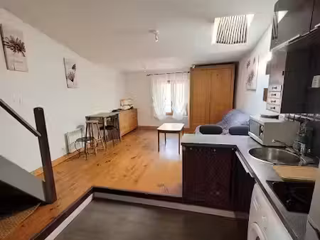 location appartement 1 pièce 22 m² à narbonne (11100)  380 €