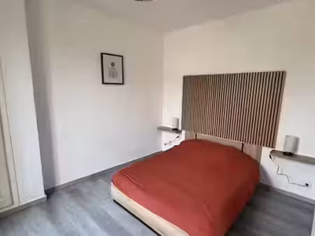 location meublée appartement 2 pièces 44 m² à bagnols-sur-ceze (30200)  520 €