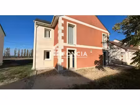 appartement de type 2 vendu meublé et loué à amboise