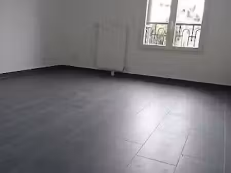 location meublée appartement 1 pièce 26.95 m² à noisy-le-grand (93160)  695 €