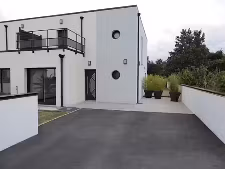 location maison 4 pièces 105 m² à bourguébus (14540)  1 290 €