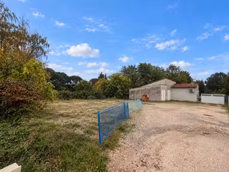 terrain à vendre de 428 m2 avec double garage à libourne (33)