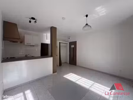 studio 1 pièce 24 m²