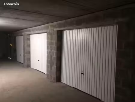 box garage