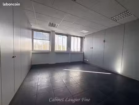 bureaux 306 m² marseille