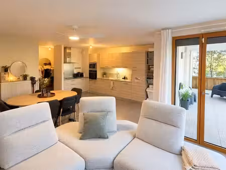 bel appartement 2 chambres avec terrasse de 25 m² et garage - lyon 5ème