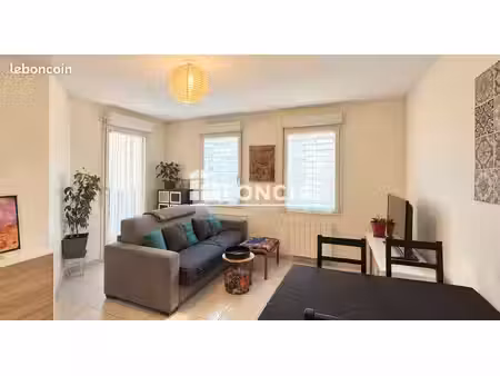 vendu loué - appartement 41m2 - balcon et garage - centre ville