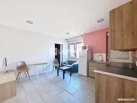 appartement 1 pièce 28 m²