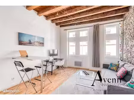 studio 1 pièce 24 m²