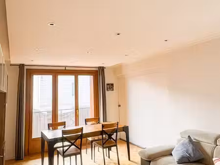 appartement traversant 80 m2- saint lambert - balcon  loggia et cave