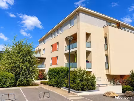 appartement 3 pièces 67 m²