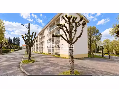allée charles dullin – limoges | appartement t3 traversant de 47 m² avec balcon