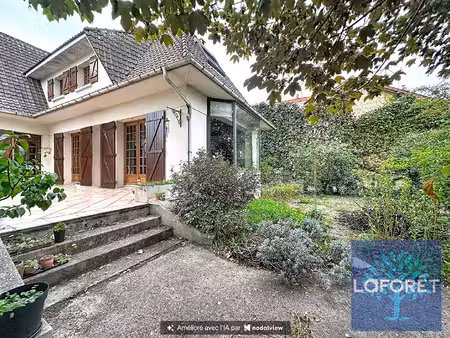 maison familiale de 136 m² habitables avec sous-sol total