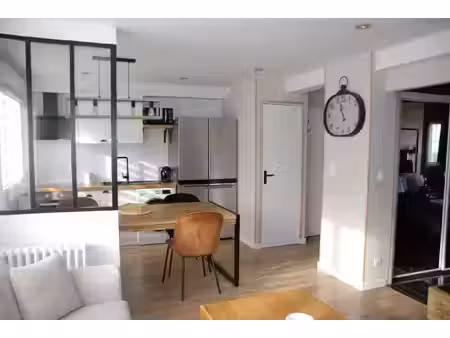 appartement en très bon état avec superbes prestations à fécamp