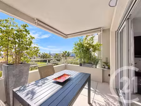 appartement f3 à vendre - 3 pièces - 63 44 m2 - antibes - 06 - provence-alpes-cote-d-azur