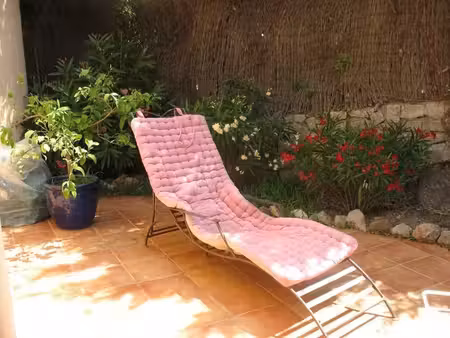 cannes - f2 meublé de 40m2