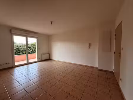 location appartement 2 pièces  37.05m²  carcassonne