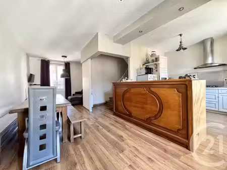 appartement t5 à vendre - 5 pièces - 89 32 m2 - la tour du pin - 38 - rhone-alpes