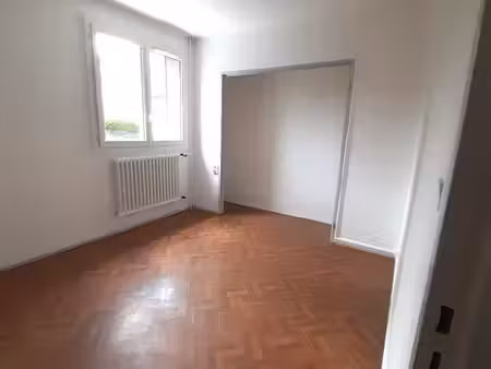 a l'entrée du village * t4 sans travaux à prévoir * 30 mn de belfort * campagne
