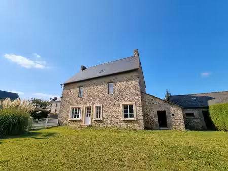 maison de caractère en pierre avec dépendances et fort potentiel ? belgeard