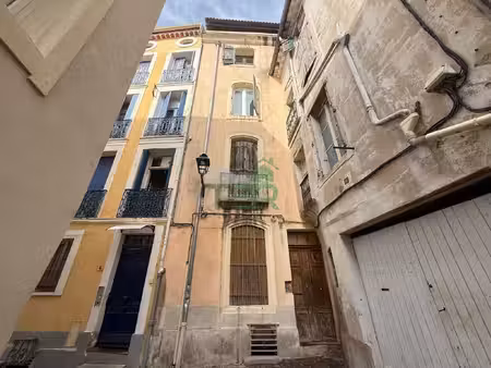 béziers – centre-ville  à deux pas des halles  immeuble enti